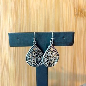 Silvery Carved Dainty Floral Drop Earrings Bohemian Ethnic